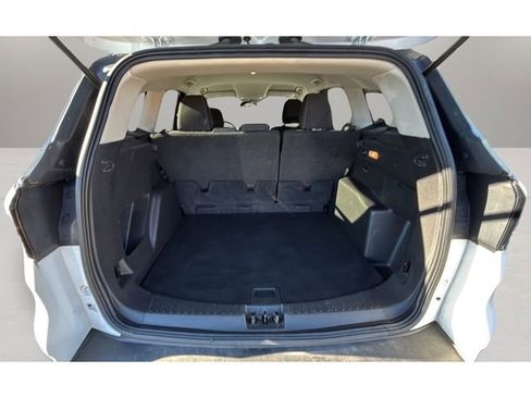 Used 2018 Ford Escape SE image 31