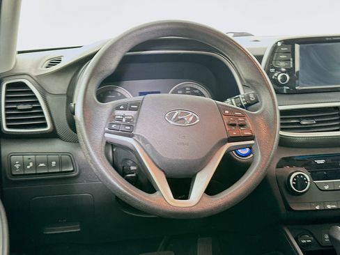 Used 2020 Hyundai Tucson Value FWD image 18