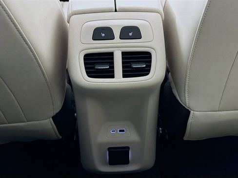 Used 2023 Buick Envision Avenir AWD/4WD image 27
