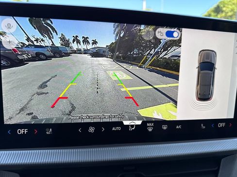 New 2026 Ford Explorer Active w/ Active Comfort Package image 7