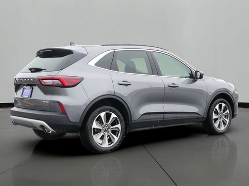 Certified 2024 Ford Escape Platinum image 3