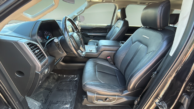 Used 2019 Ford Expedition Platinum AWD/4WD image 18