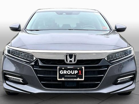 Used 2019 Honda Accord Touring image 4