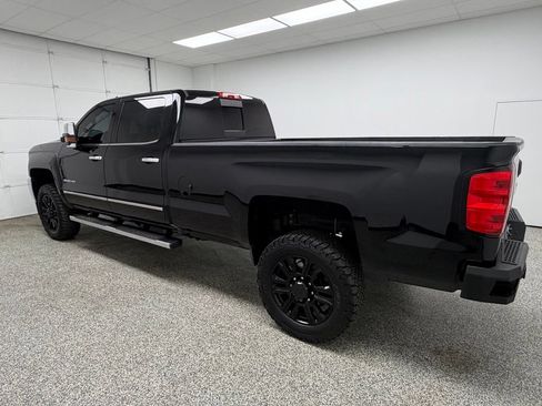 Used 2016 Chevrolet Silverado 3500 LTZ w/ Duramax Plus Package AWD/4WD image 4