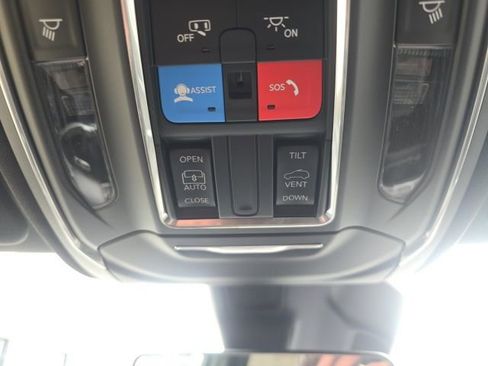 New 2026 Jeep Grand Cherokee Laredo image 26