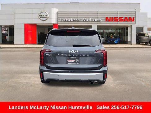 Used 2024 Kia Telluride S w/ S Sunroof Package FWD image 5