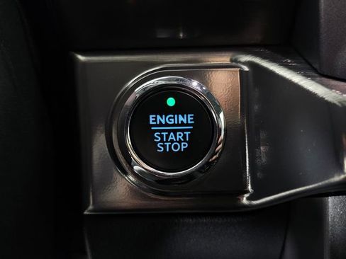 Used 2023 Ford F150 Lariat w/ Equipment Group 502A High image 41