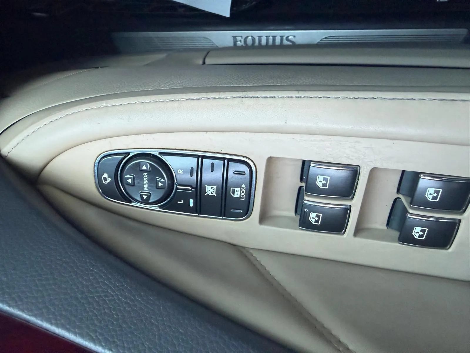 Used 2012 Hyundai Equus Signature RWD image 37