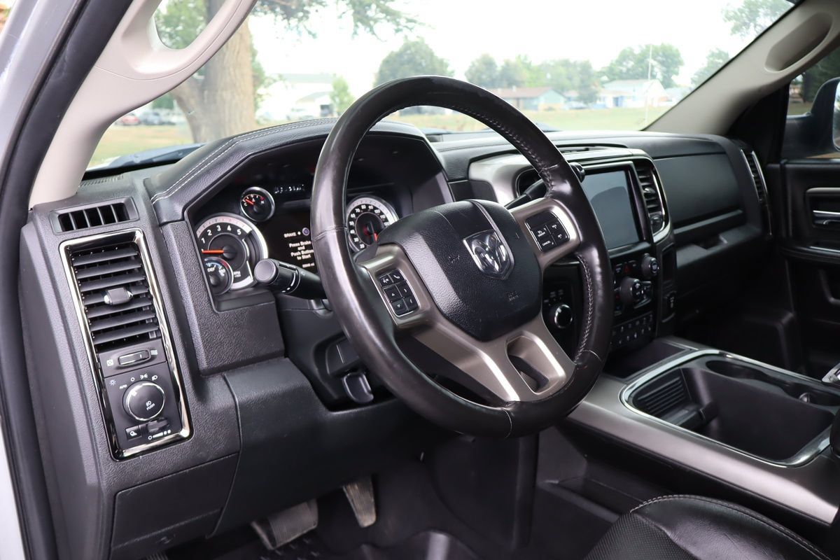 Used 2018 RAM 3500 Laramie w/ Sport Appearance Group AWD/4WD image 15