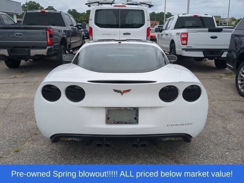 Used 2006 Chevrolet Corvette Coupe RWD image 4