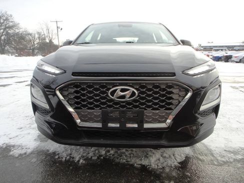 Used 2021 Hyundai Kona SE AWD/4WD image 2