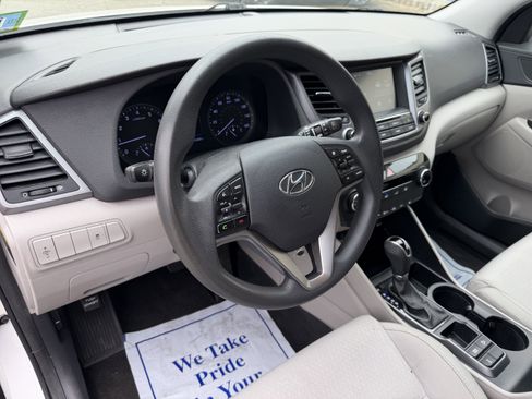 Used 2018 Hyundai Tucson SEL AWD/4WD image 12