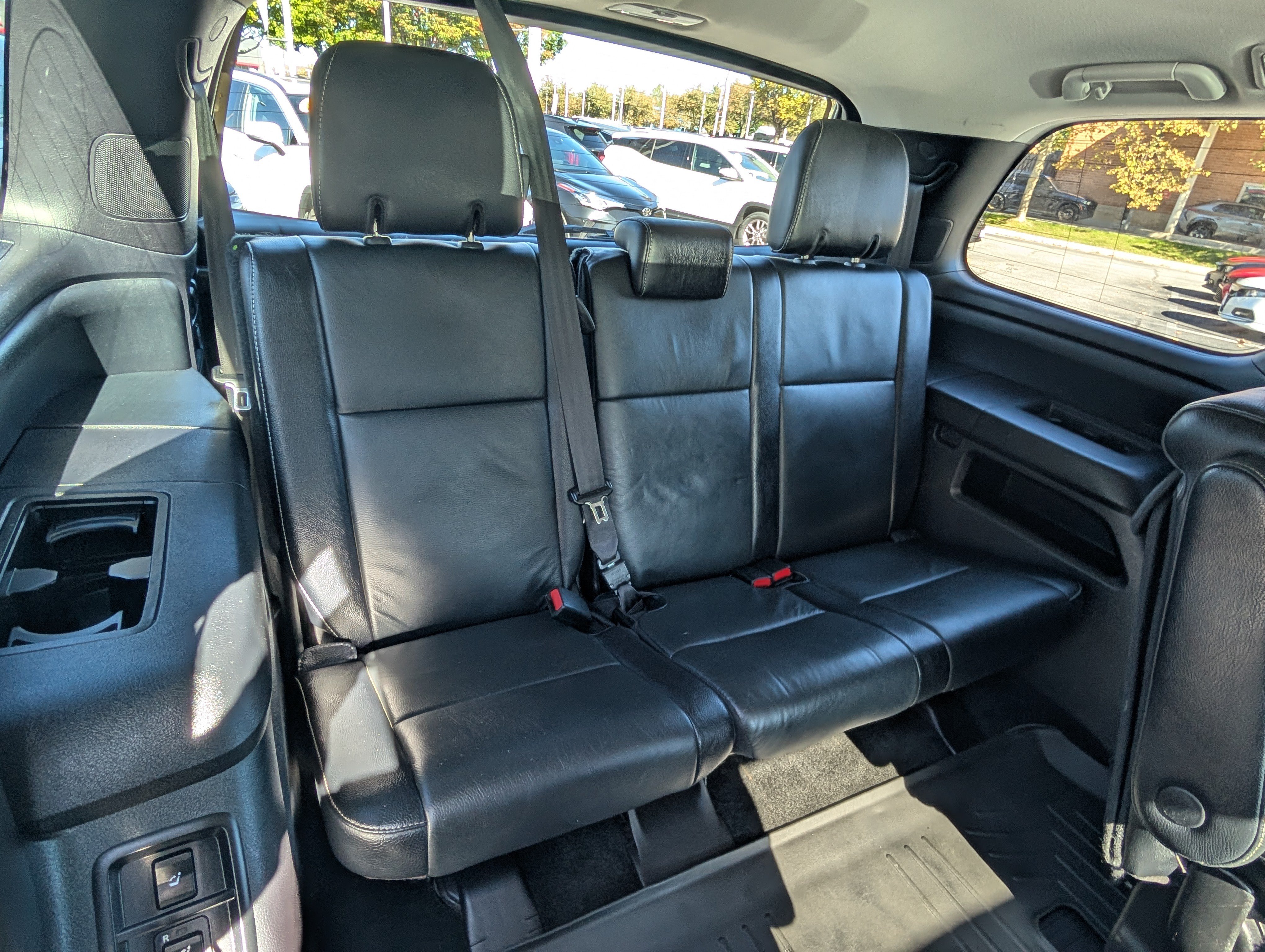 Used 2018 Toyota Sequoia TRD Sport AWD/4WD image 13