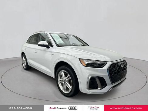 Certified 2023 Audi Q5 e Premium Plus w/ Premium Plus Package AWD/4WD image 5