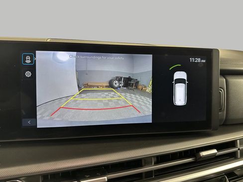 Certified 2025 Hyundai Santa Fe SE FWD image 19