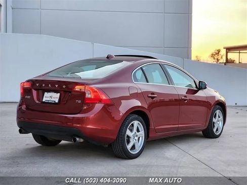 Used 2012 Volvo S60 T5 image 8