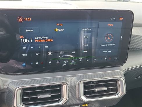 Used 2025 Ford Mustang Premium image 25