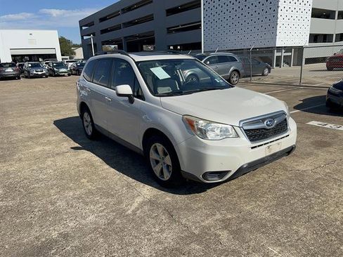 Used 2015 Subaru Forester 2.5i Premium image 3