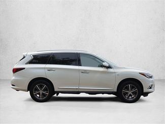 Used 2020 INFINITI QX60 Luxe w/ Essential Package AWD/4WD video 4