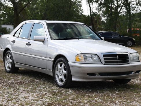 Used 2000 Mercedes-Benz C 280 Sedan image 15