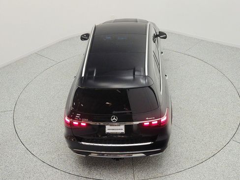 Certified 2025 Mercedes-Benz GLS 450 4MATIC image 28