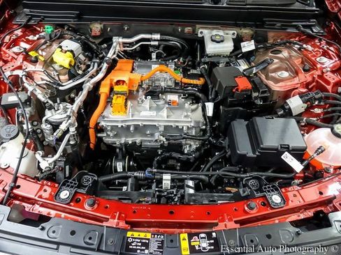 New 2025 Cadillac Lyriq Luxury w/ LPO, Floor Liner Package image 22