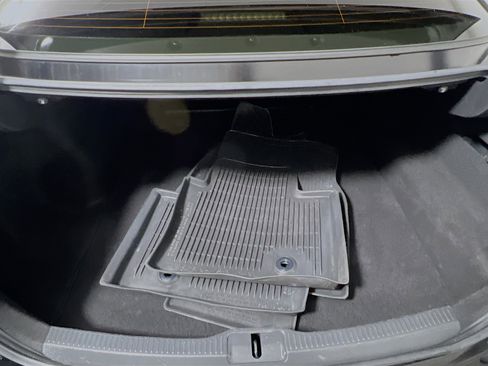 Used 2023 Toyota Crown XLE image 34