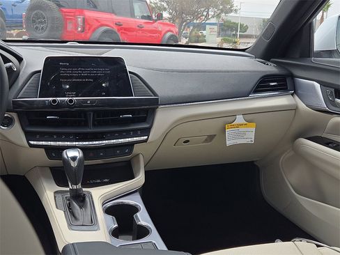 New 2025 Cadillac CT4 Premium Luxury image 22