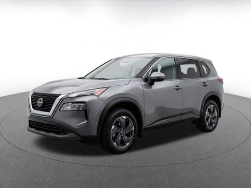 Used 2025 Nissan Rogue SV AWD/4WD image 3