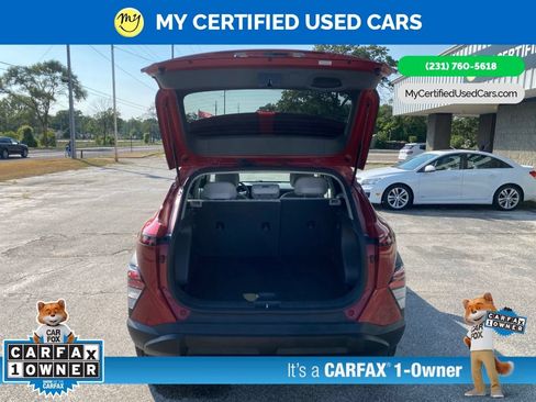 Used 2024 Hyundai Kona SEL AWD/4WD image 7