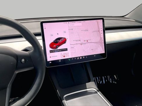 Used 2021 Tesla Model 3 Standard Range Plus RWD image 6