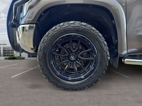 Used 2015 Toyota Tundra Limited AWD/4WD image 11