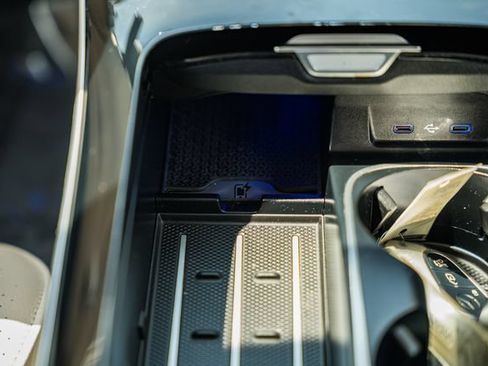 Certified 2023 Mercedes-Benz S 500 4MATIC image 25
