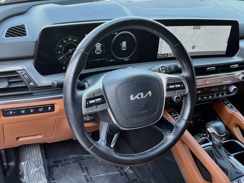Used 2023 Kia Telluride SX Prestige X-Pro AWD/4WD image 11