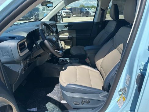 New 2026 Ford Maverick Lariat AWD/4WD image 15