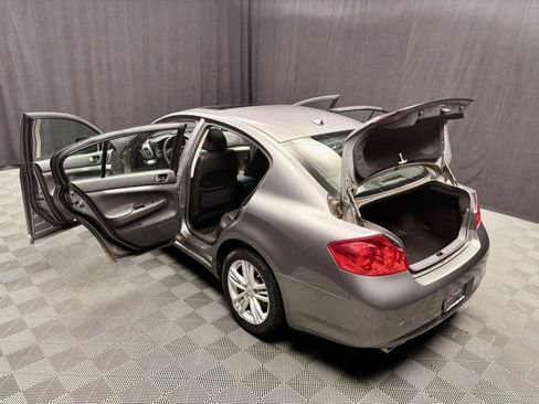 Used 2011 INFINITI G37 x Sedan w/ Premium Pkg AWD/4WD image 19