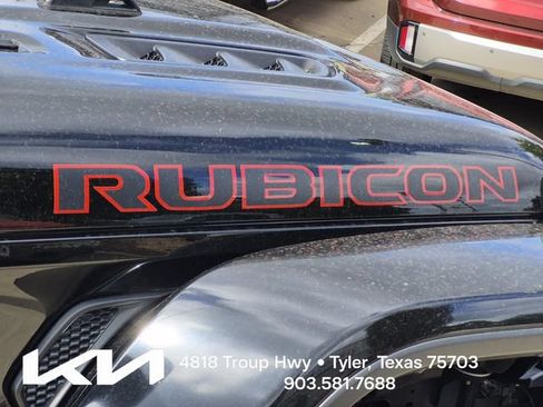 Used 2022 Jeep Wrangler Rubicon w/ Steel Bumper Group AWD/4WD image 7