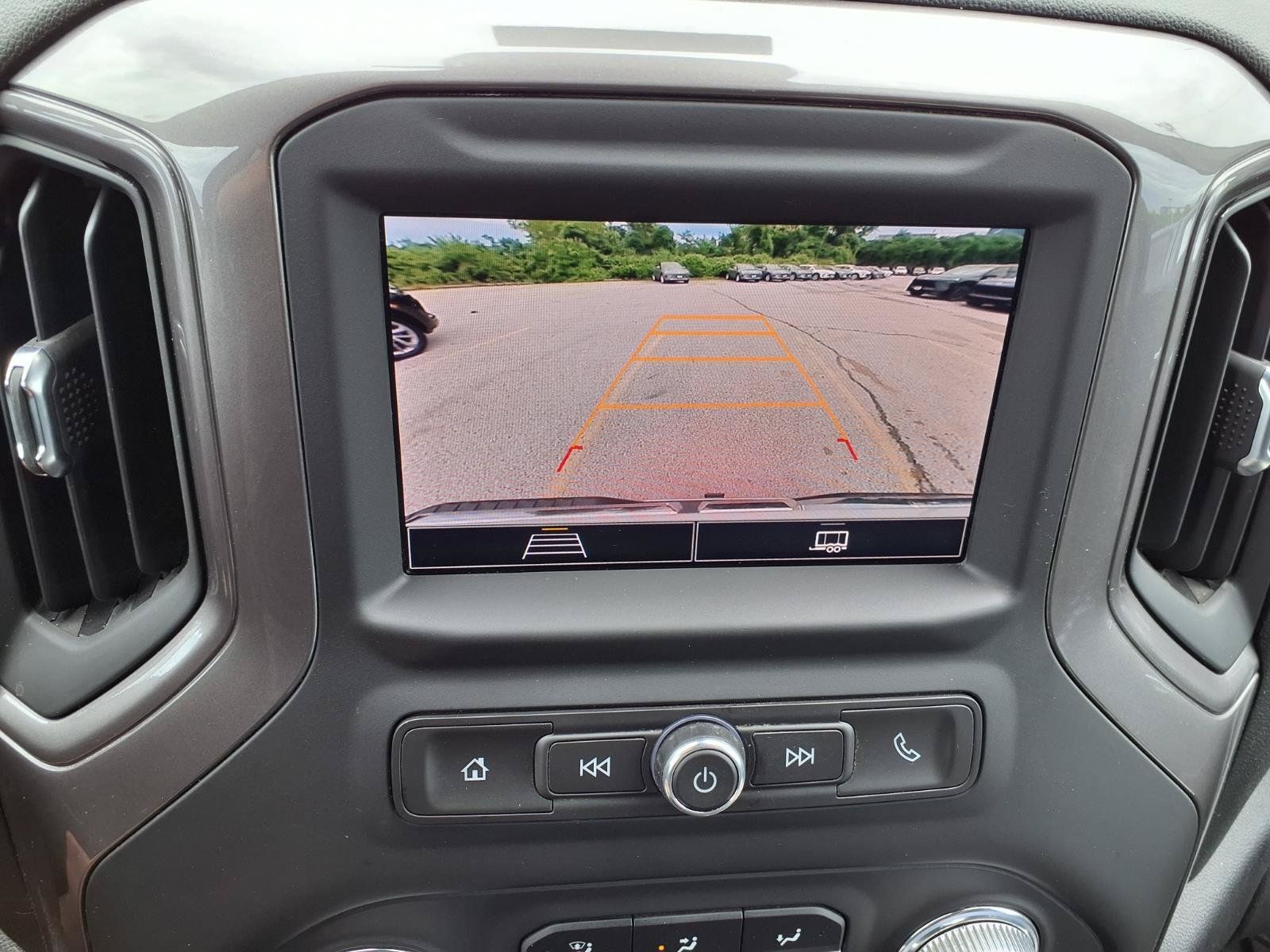 Used 2024 GMC Sierra 3500 Pro w/ Convenience Package AWD/4WD image 8