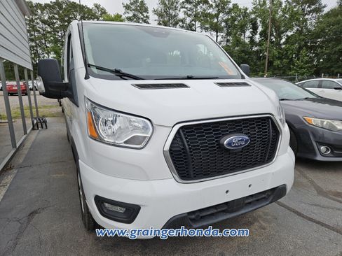 Used 2022 Ford Transit 350 XLT RWD image 4
