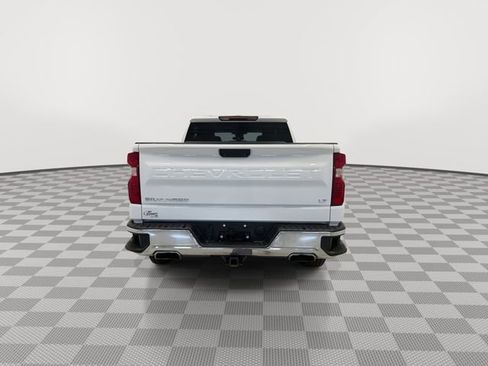 Certified 2024 Chevrolet Silverado 1500 LT w/ Z71 Off-Road Package AWD/4WD image 9