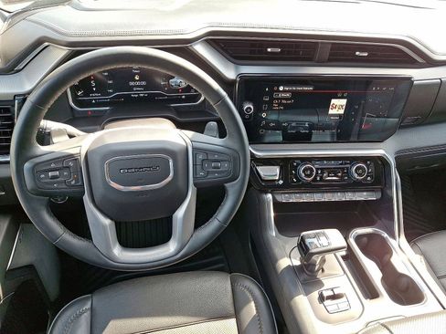 Certified 2023 GMC Sierra 1500 Denali w/ Denali Reserve Package AWD/4WD image 21