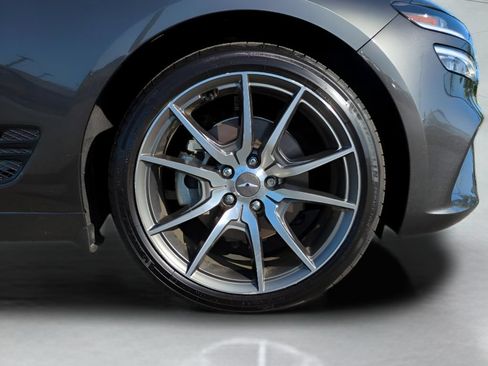 Used 2023 Genesis G70 2.0T AWD/4WD image 29
