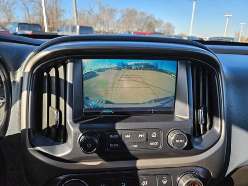 Used 2018 Chevrolet Colorado Z71 image 19