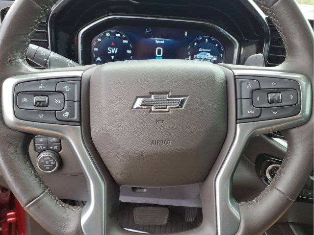 Used 2023 Chevrolet Silverado 1500 RST AWD/4WD image 12