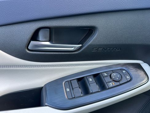 New 2026 Nissan Sentra SL w/ Floor Mat Package image 8