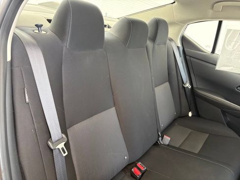 Used 2024 Nissan Sentra SV FWD image 31