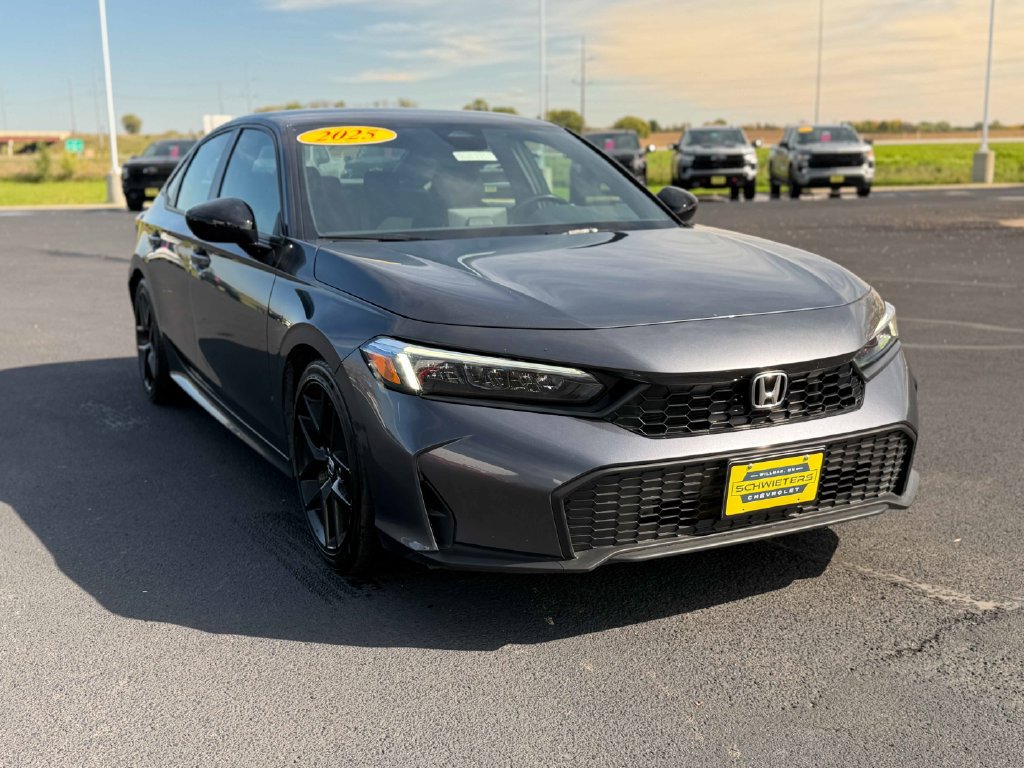 Used 2025 Honda Civic Sport image 5
