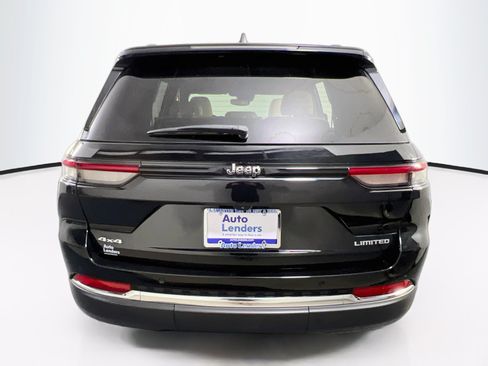 Used 2023 Jeep Grand Cherokee Limited AWD/4WD image 6
