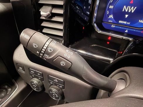 Used 2022 Chevrolet Silverado 1500 RST AWD/4WD image 33