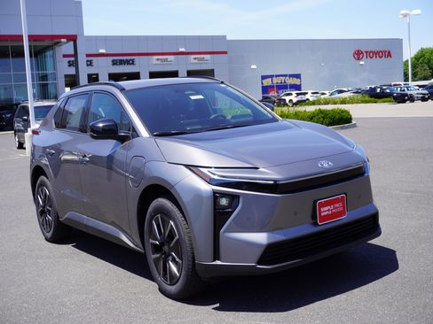 New 2026 Toyota bZ FWD image 1